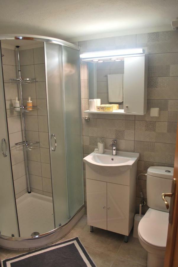 Cornelia Apartment PalaiónTsiflíkion Eksteriør billede
